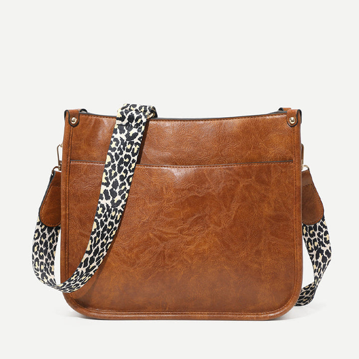 Shoulder bag with large capacity | Stornfield
