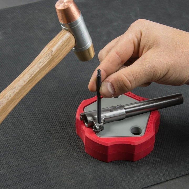 Non-slip dismantling workbench | Stornfield