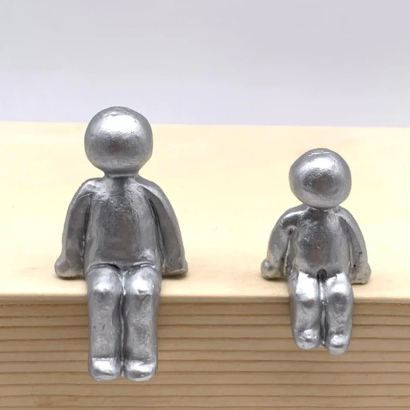 Family Member Figurines | Stornfield