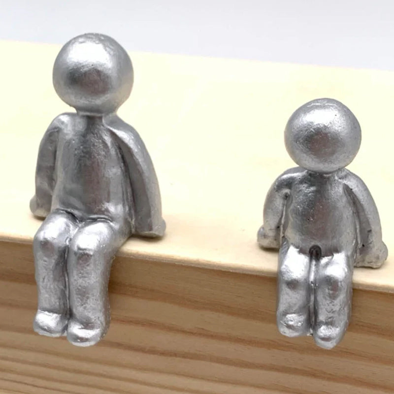 Family Member Figurines | Stornfield
