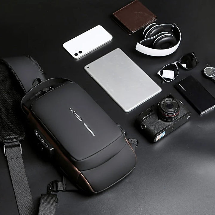 Stornfield | Anti-theft Crossbody Bag with USB Charging Port