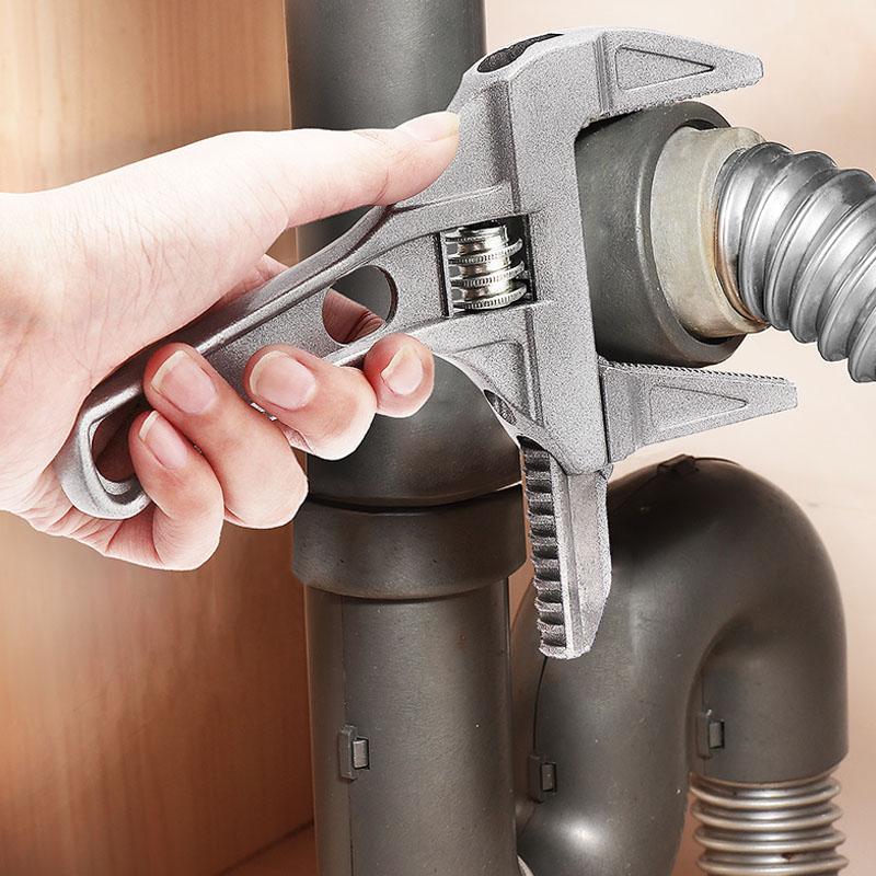 Multifunctional Plumber Key Repair Tool | Stornfield