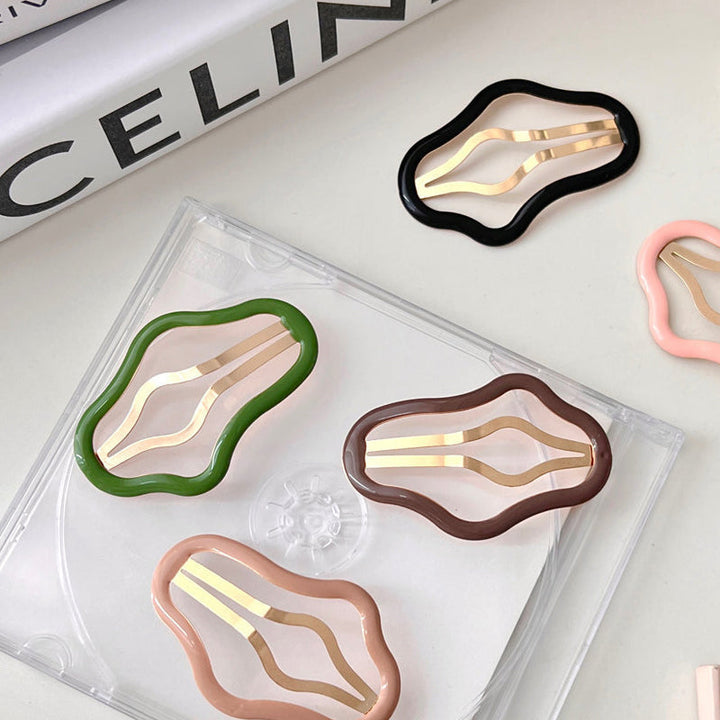 Cloud-shaped hollow fringe clip | Stornfield