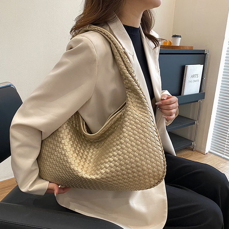 Elegant woven bag for women | Stornfield