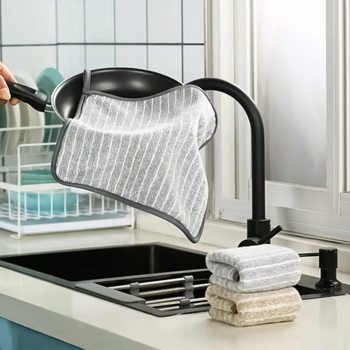 Reusable bamboo cleaning cloth | Stornfield