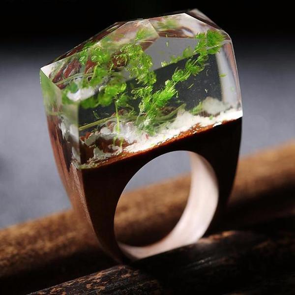 Quanta - Encapsulated Green Plant Resin Ring | Stornfield
