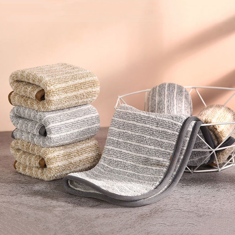 Reusable bamboo cleaning cloth | Stornfield