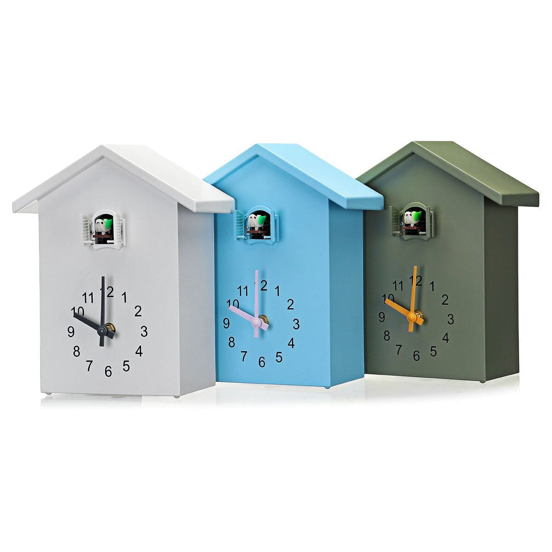 VrolijkTikt Cuckoo Clock – Traditional Wall Clock with Authentic Cuckoo Sound | Stornfield