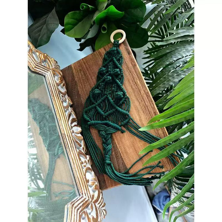 Handmade Christmas tree wall hanging made of cotton rope