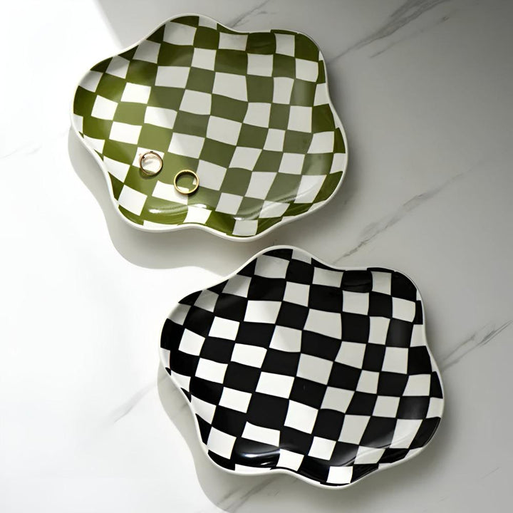 Checkered Accent Plate | Stornfield