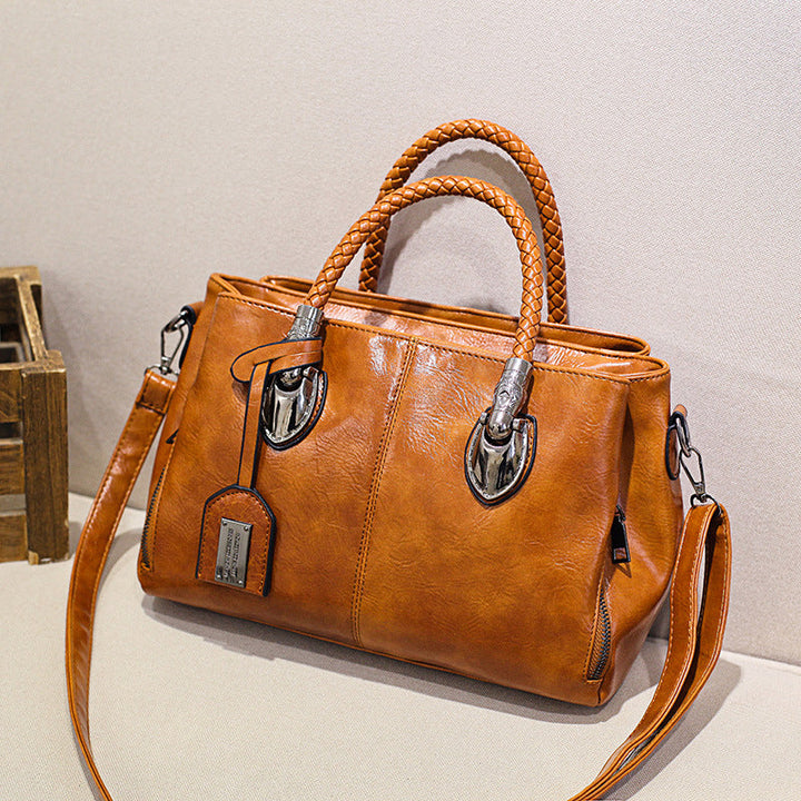 New handbags made of oil wax leather Boston, large tote bag made of soft leather | Stornfield