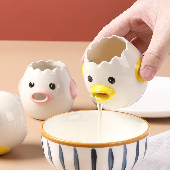 Cartoon egg yolk separator | Stornfield
