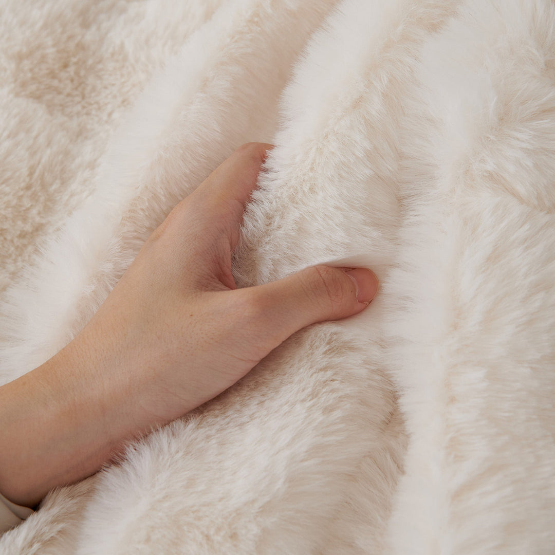 Luxe Ripple Faux Fur Sofa Cover - Modern, Stylish & Durable Sofa Protection | Stornfield