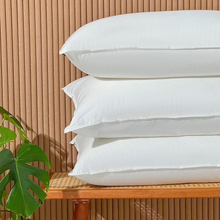 Cotton pillow, hotel quality, 48x74 cm