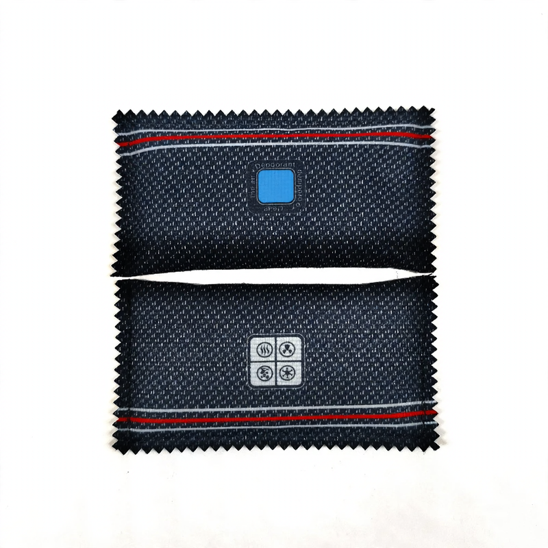 Color-changing dehumidifier bag with silica gel