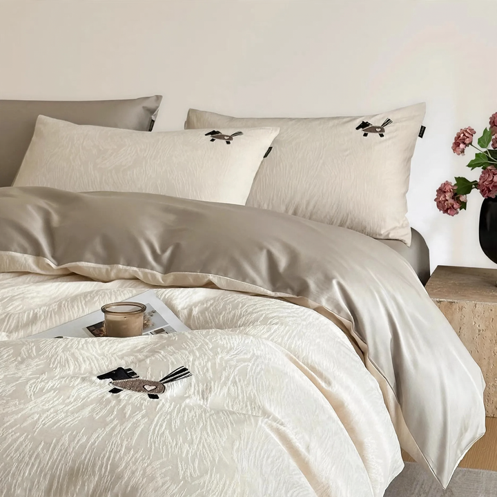 Luxurious bedding set made of 100S long-staple cotton