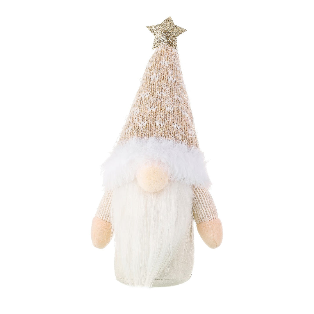 Gnome figure with knitted hat and star