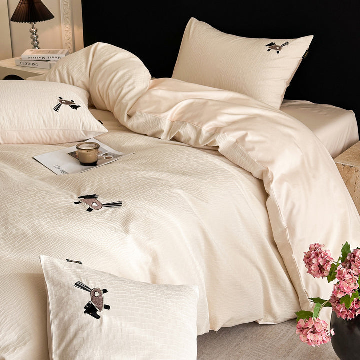 Luxurious bedding set made of 100S long-staple cotton