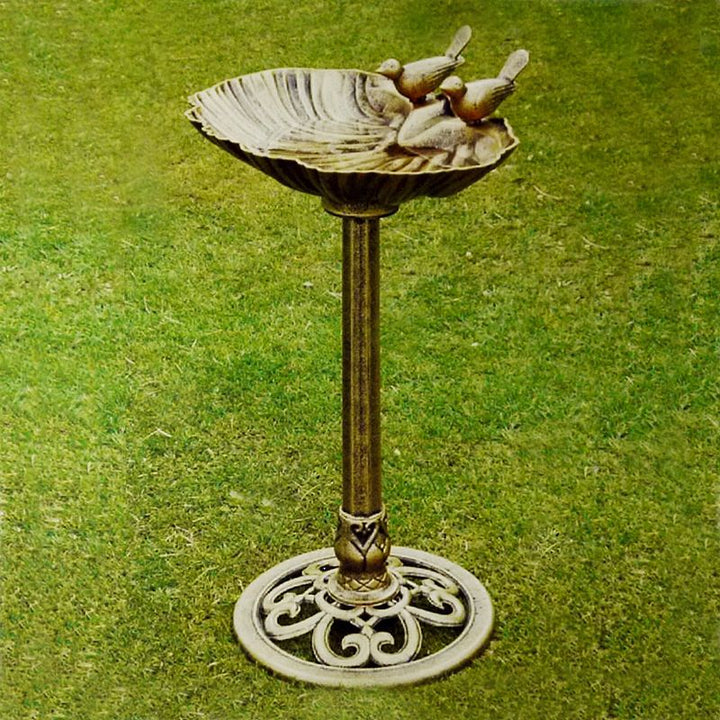 Birdbath in Shell Shape with Optional Solar Fountain