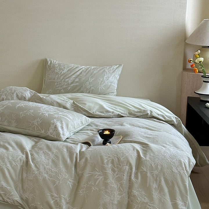 Cotton bedding set with jacquard woven texture