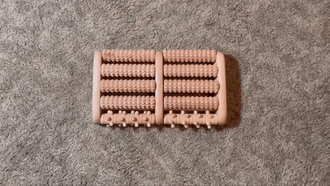 Foot massage board made of wood – reflex zone massage | Stornfield