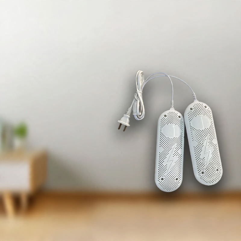 Shoe dryer and warmer for adults
