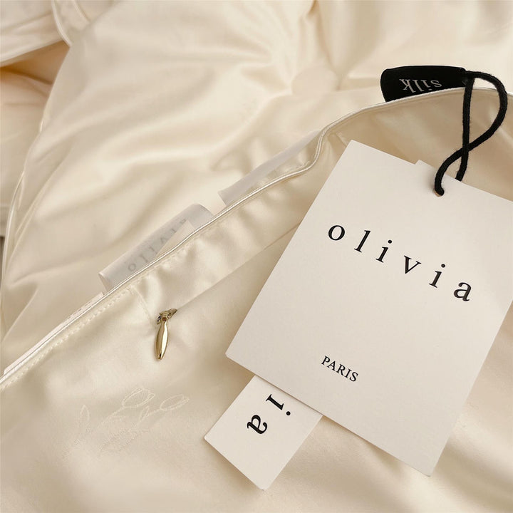 Cotton-silk duvet with Jacquard weaving