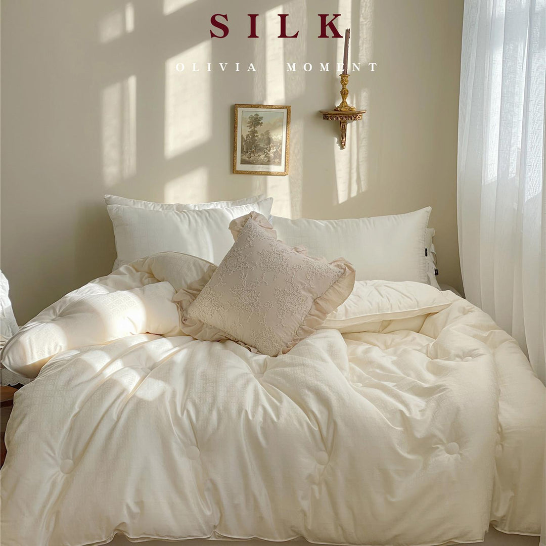 Cotton-silk duvet with Jacquard weaving