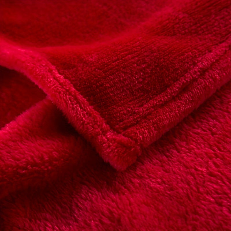 Cozy red flannel blanket – luxury and cozy warmth for comfortable nights | Stornfield