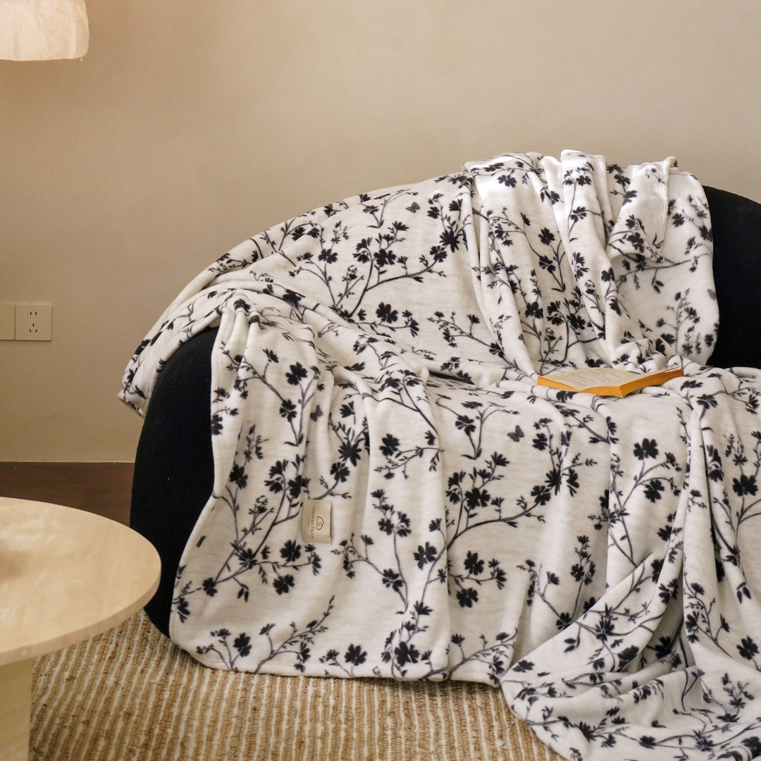 Nordic wool blanket made from milk fiber