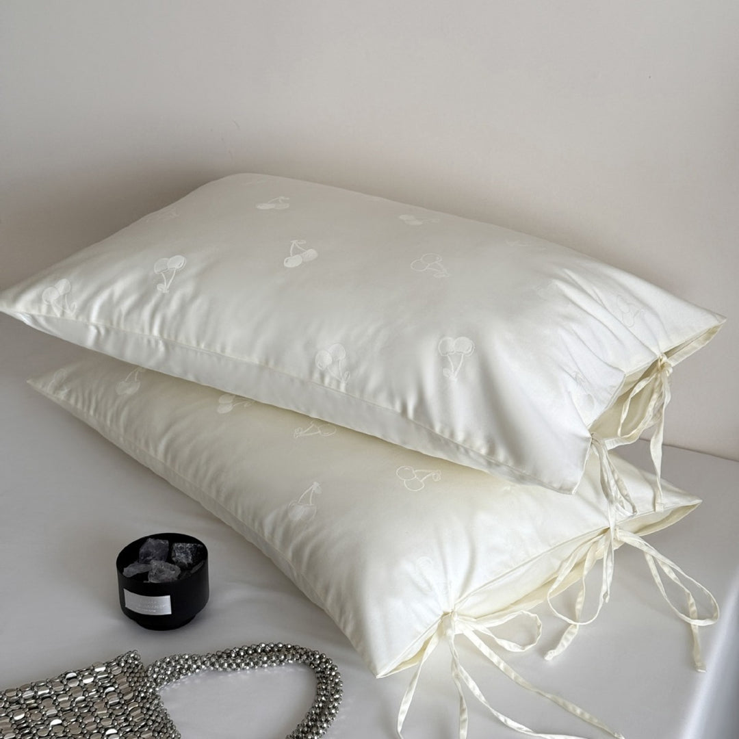 Jacquard cushion cover made of 100S long-staple cotton