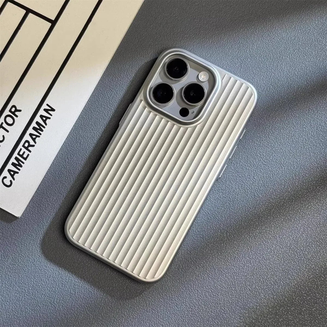 NoviroaShield | Ultra-thin shockproof phone case with drop protection | Stornfield