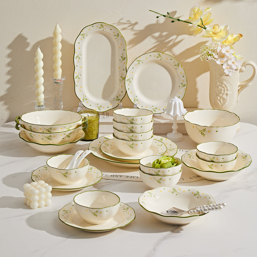 Porcelain Dinnerware Set with Gold Rim, Luxury Design