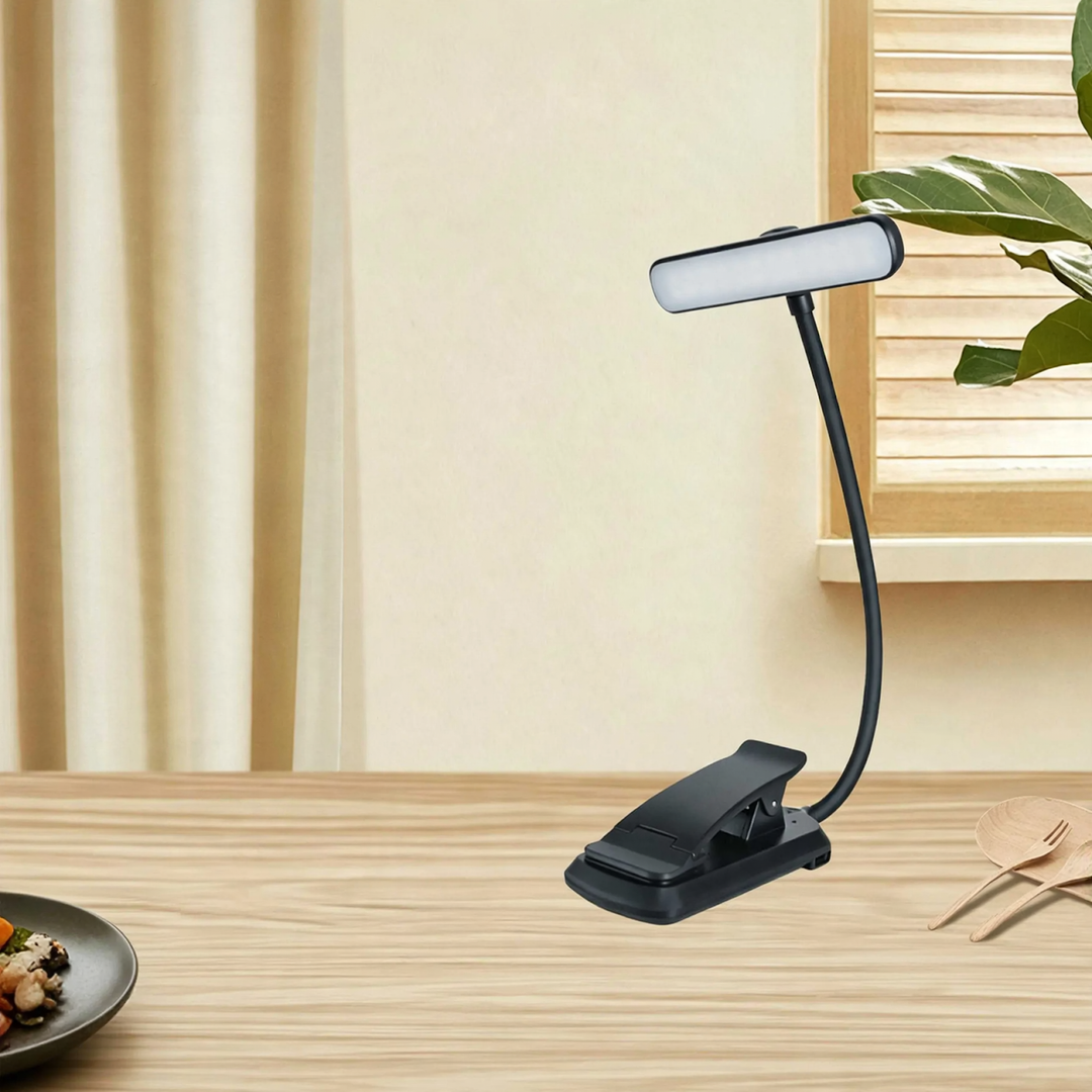 LED clip light with 24 LEDs and 5 dimming levels