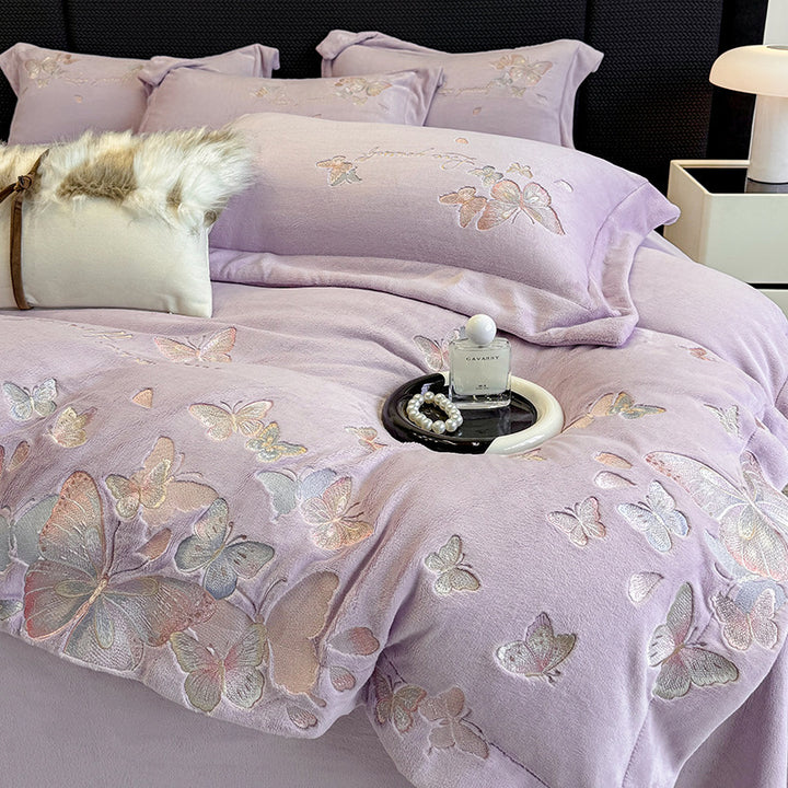 Winter bedding set made of milk fiber fleece, floral design
