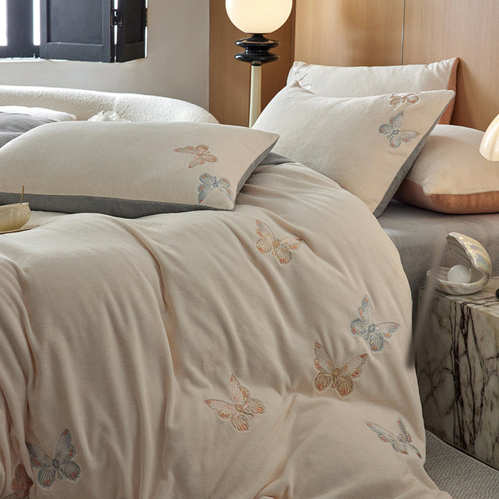 Milk fiber bed linen, 4-piece, butterfly pattern, winter
