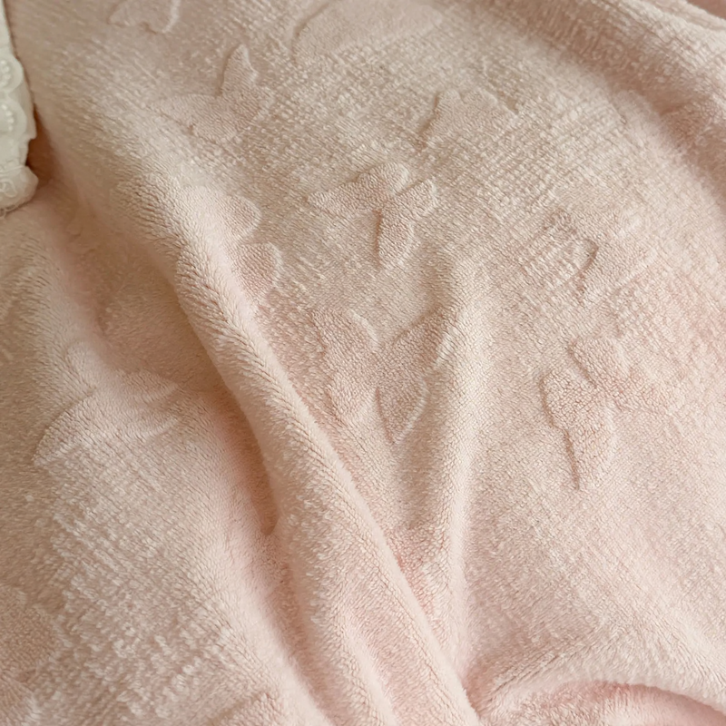 Milk fiber bedding with lace edge, 4-piece