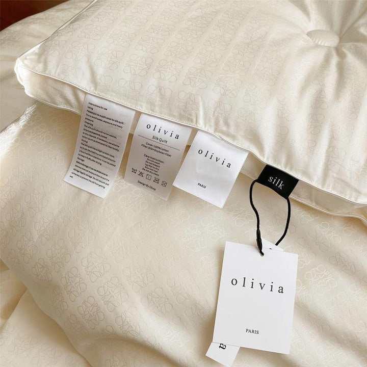 Cotton-silk duvet with Jacquard weaving