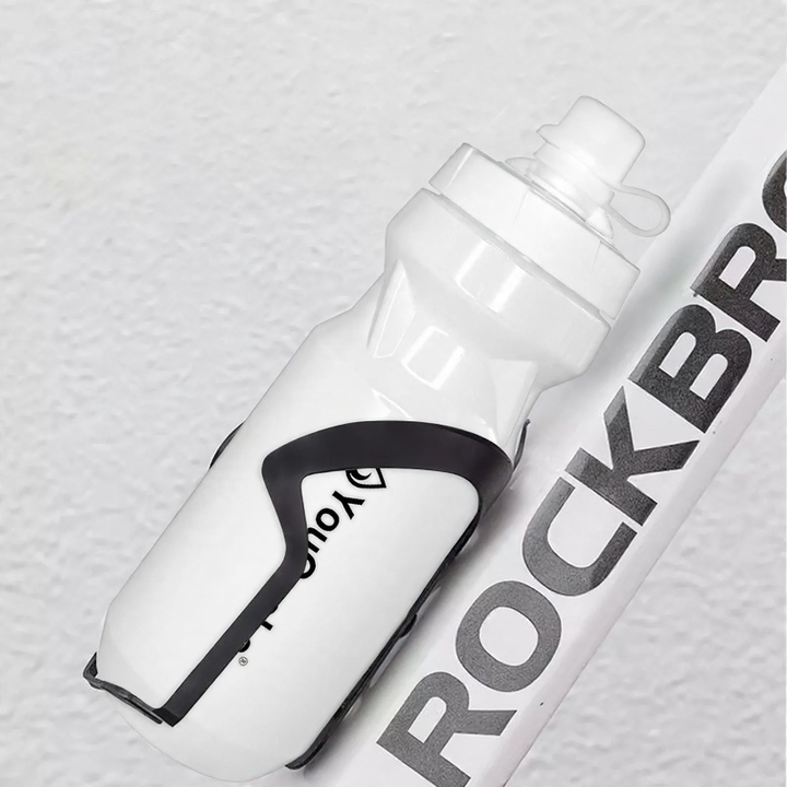 Sports bottle for pressing 650 ml