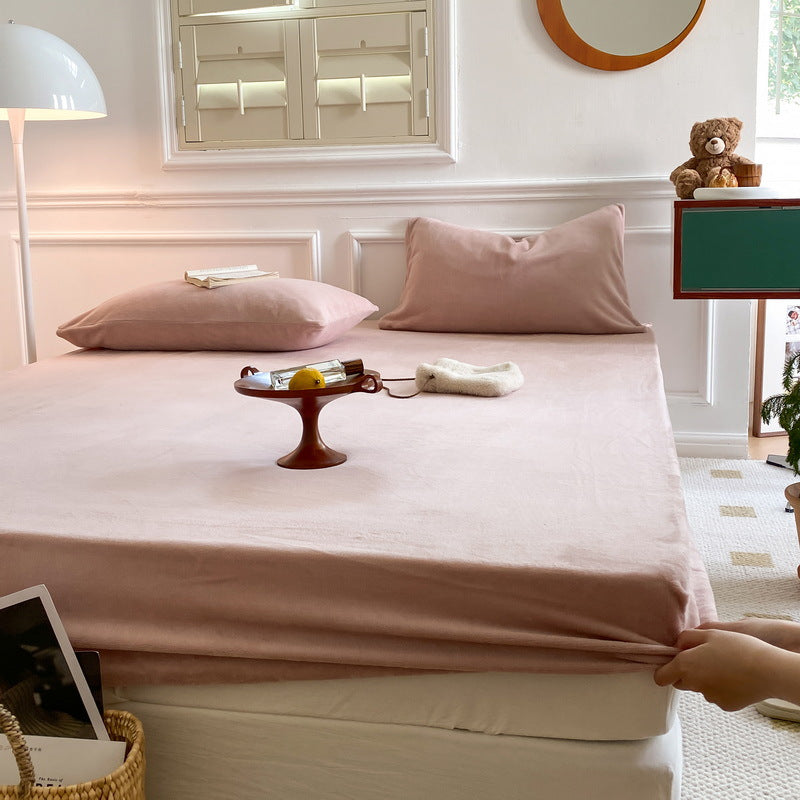 Fitted sheet made of milk fiber fleece, Nordic style