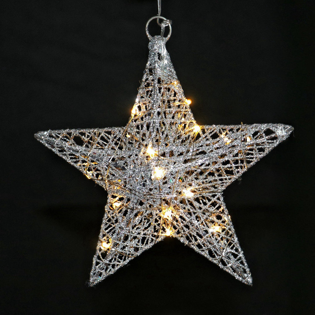 Illuminated Christmas tree star made of iron