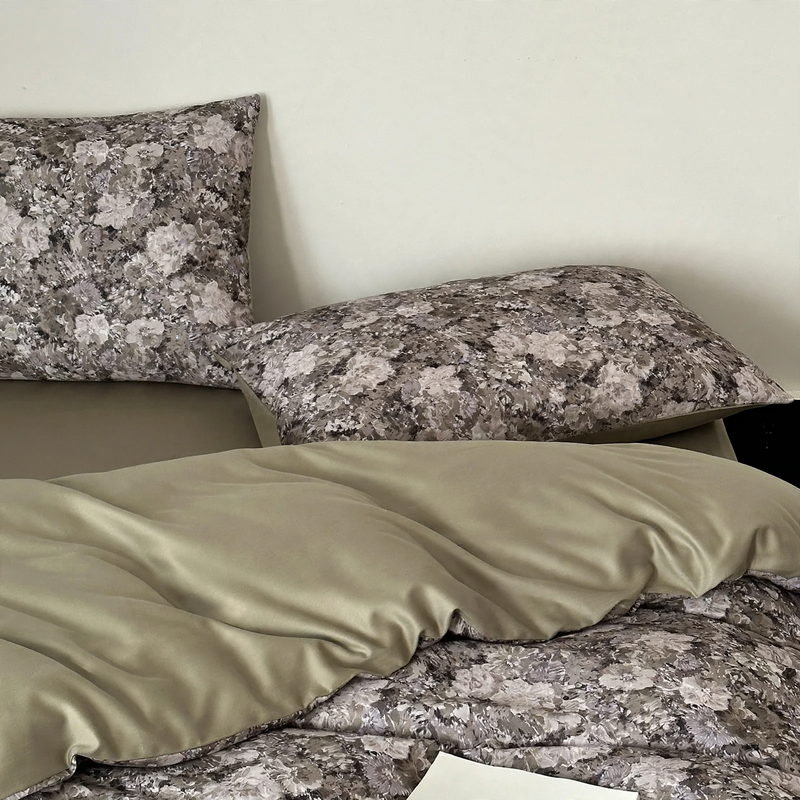 Duvet cover set made of brushed cotton, printed, luxury style