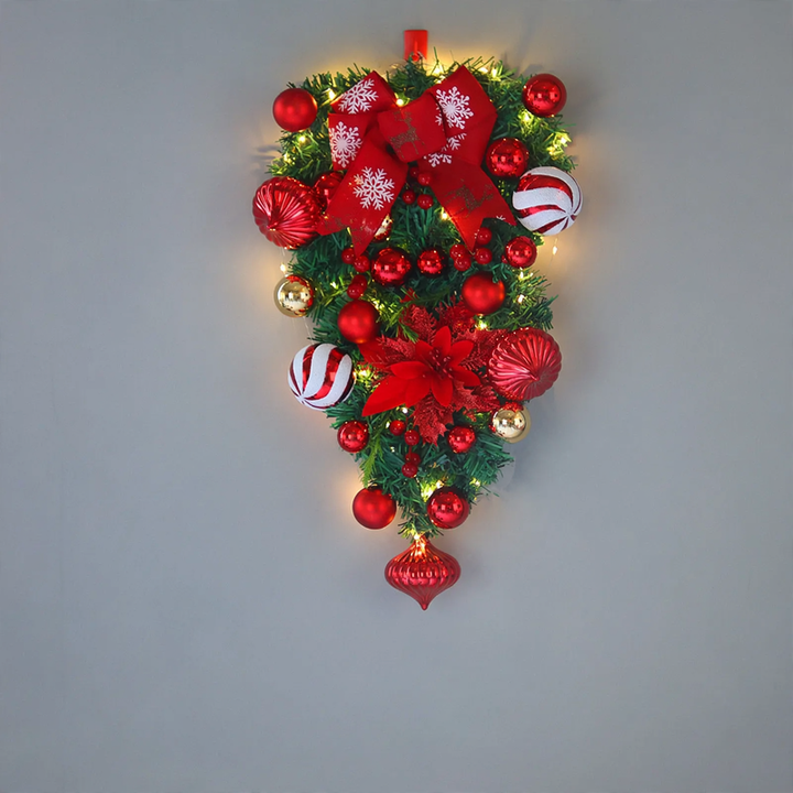 Christmas wreath with pine cones, various sizes