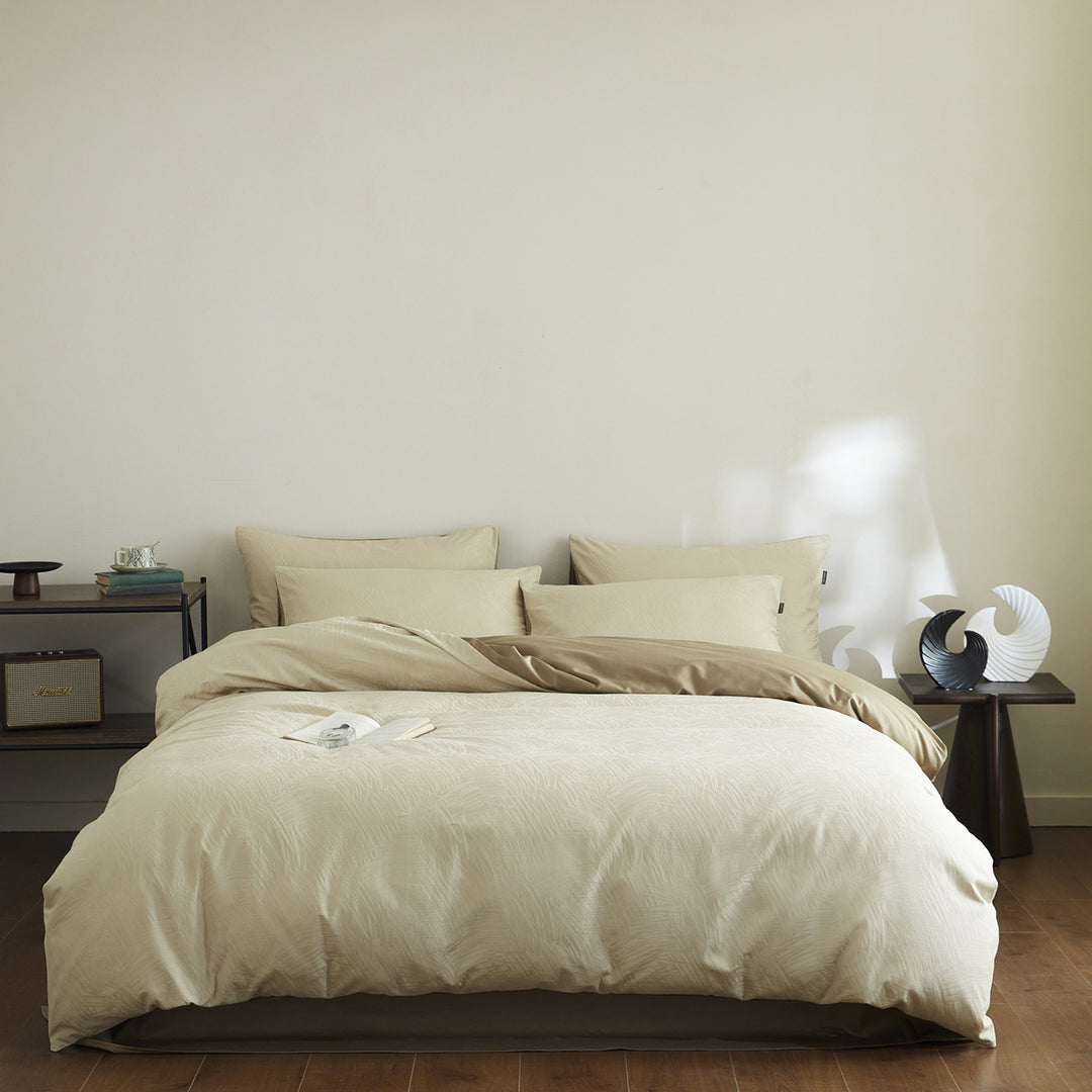 Bedding set made of washed long-staple cotton, jacquard