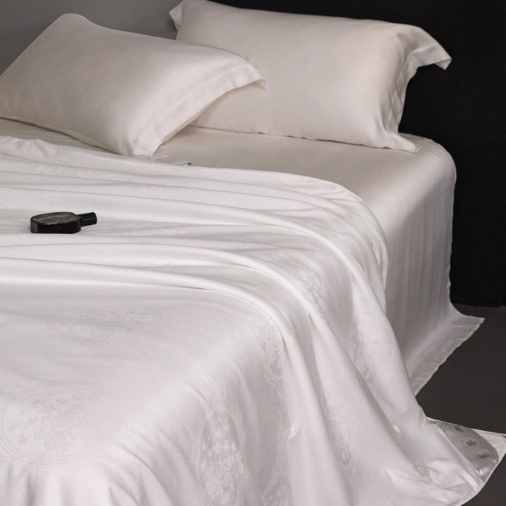 Silk duvet, mulberry silk filling, cotton cover