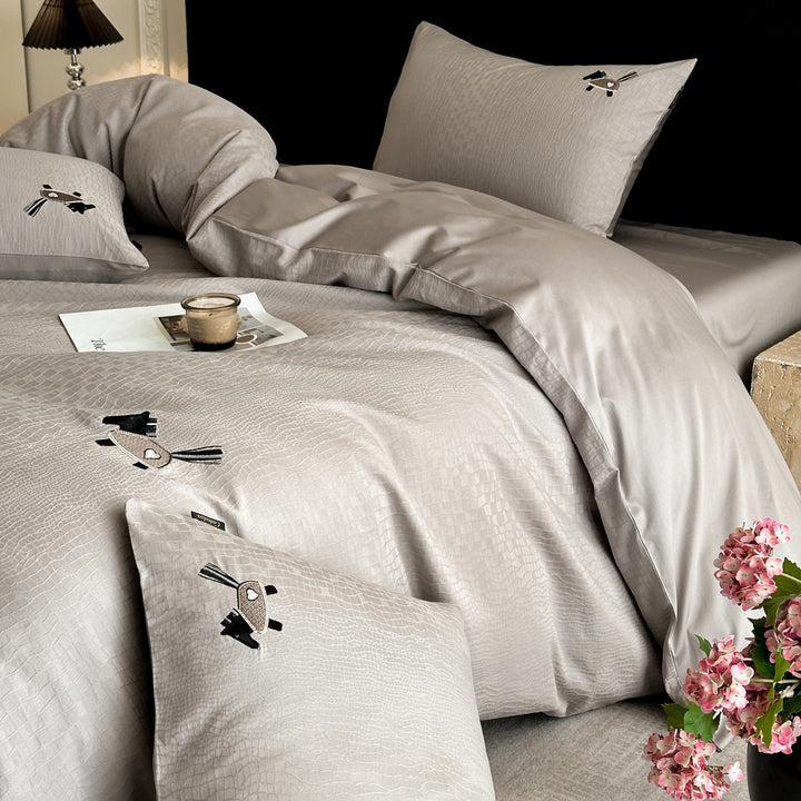 Luxurious bedding set made of 100S long-staple cotton