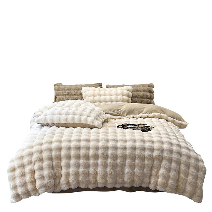 Winter bedding set made of coral fleece