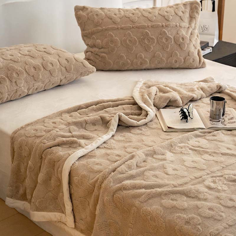 Coral fleece throw blanket, 400 g/m²