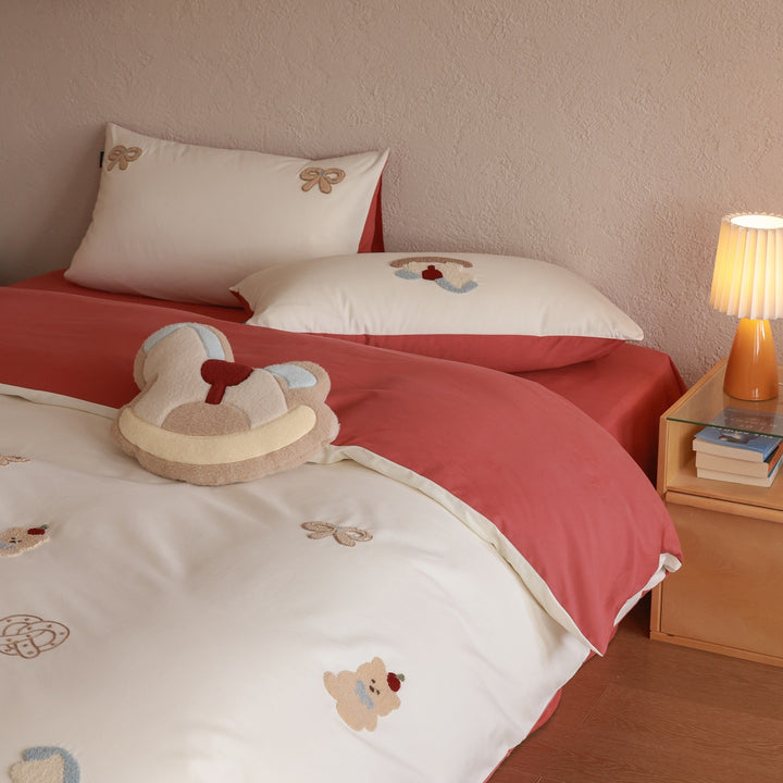 Cotton bed linen set, 4-piece, cartoon embroidery