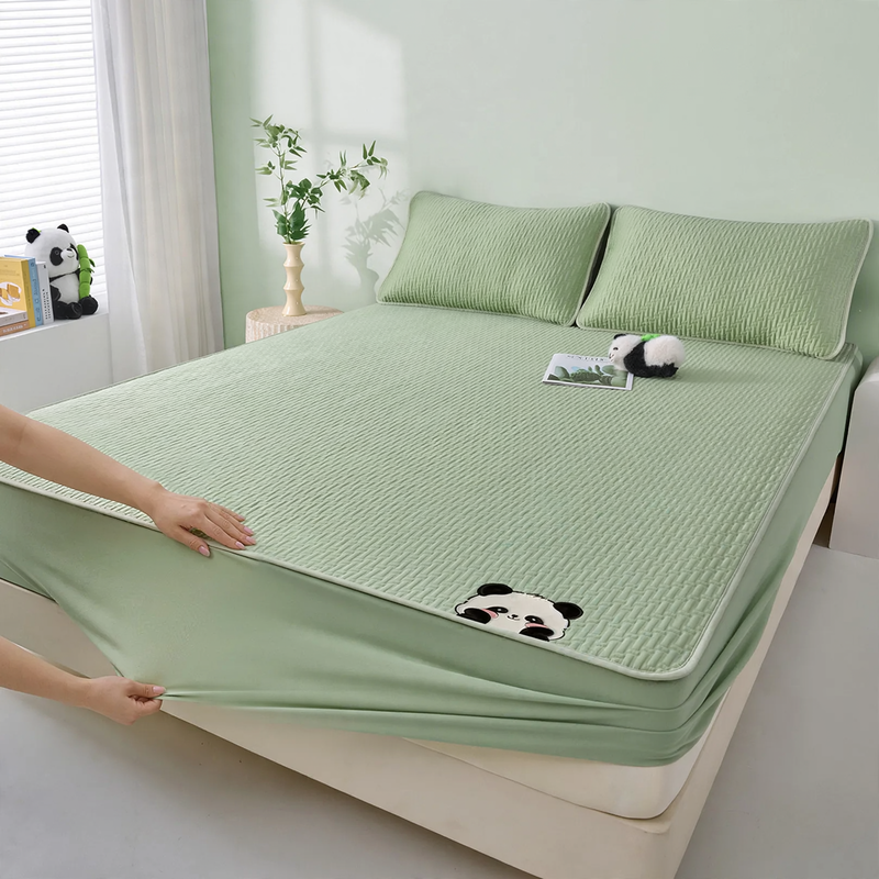 Cooling mat made of viscose fiber, machine washable